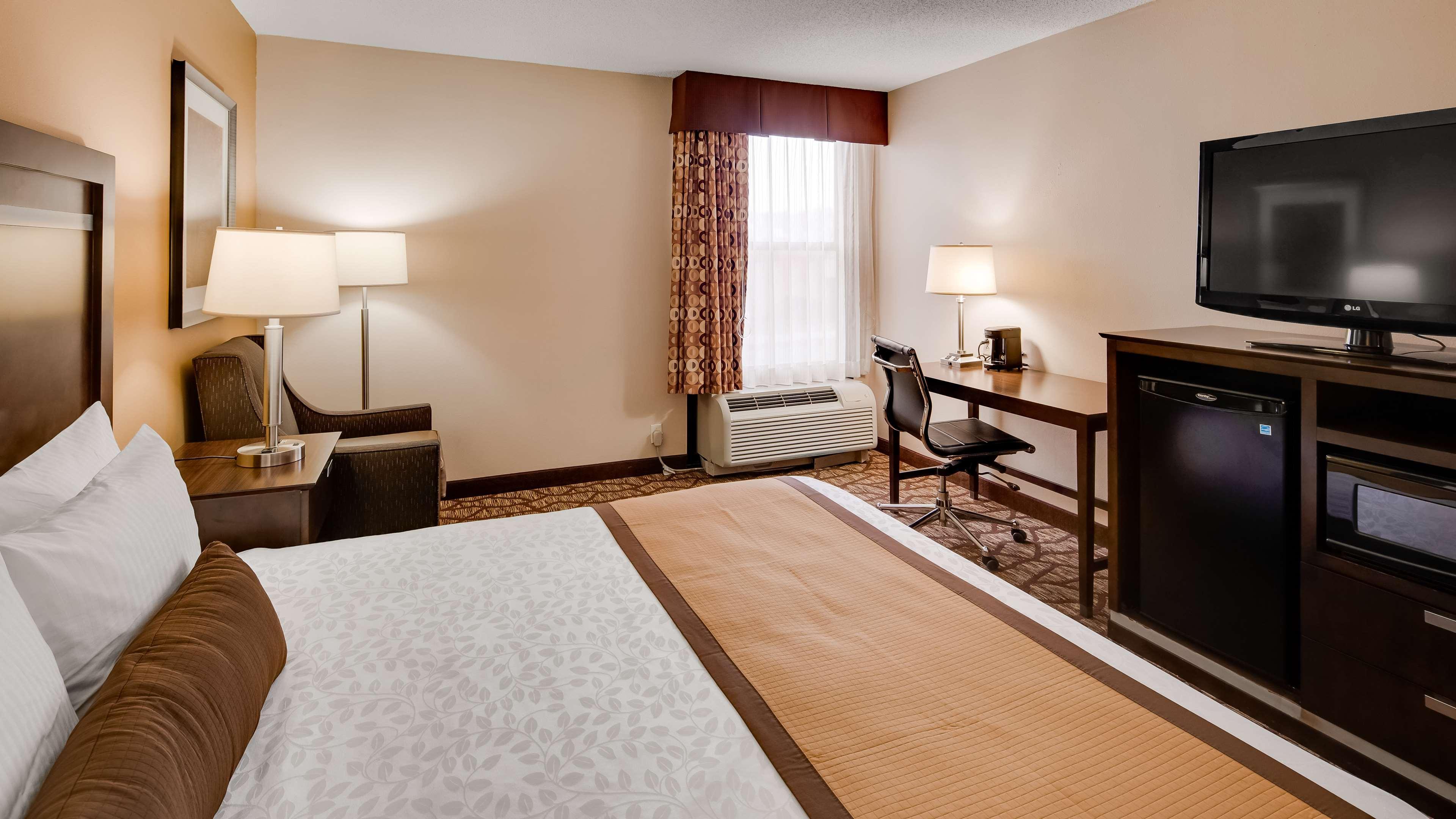 Best Western Plus Belle Meade Inn & Suites Nashville Exterior foto